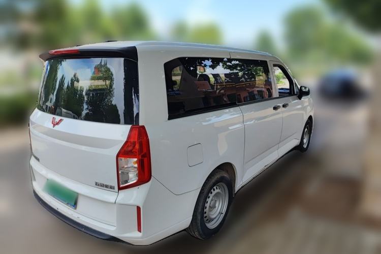 Used Wuling Zhengcheng 2021 1.5T Manual Comfort Version Rear Right 45 Deg