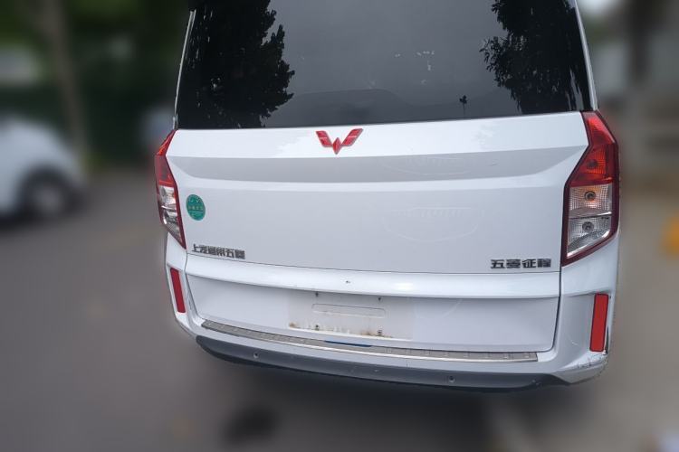 Used Wuling Zhengcheng 2021 1.5T Manual Comfort Version Rear