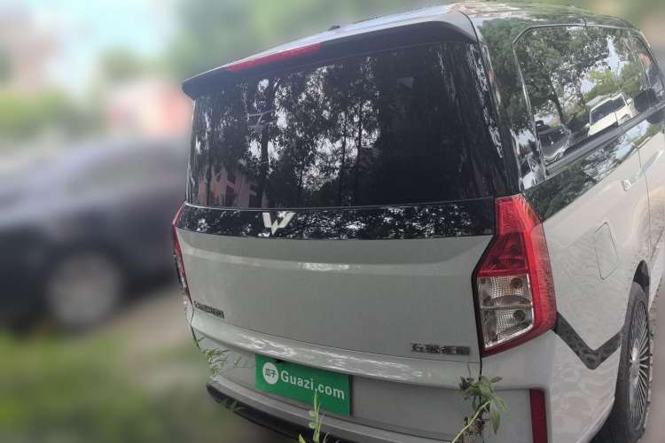 Used Wuling Zhengcheng 2021 1.5T Manual Comfort Version Rear
