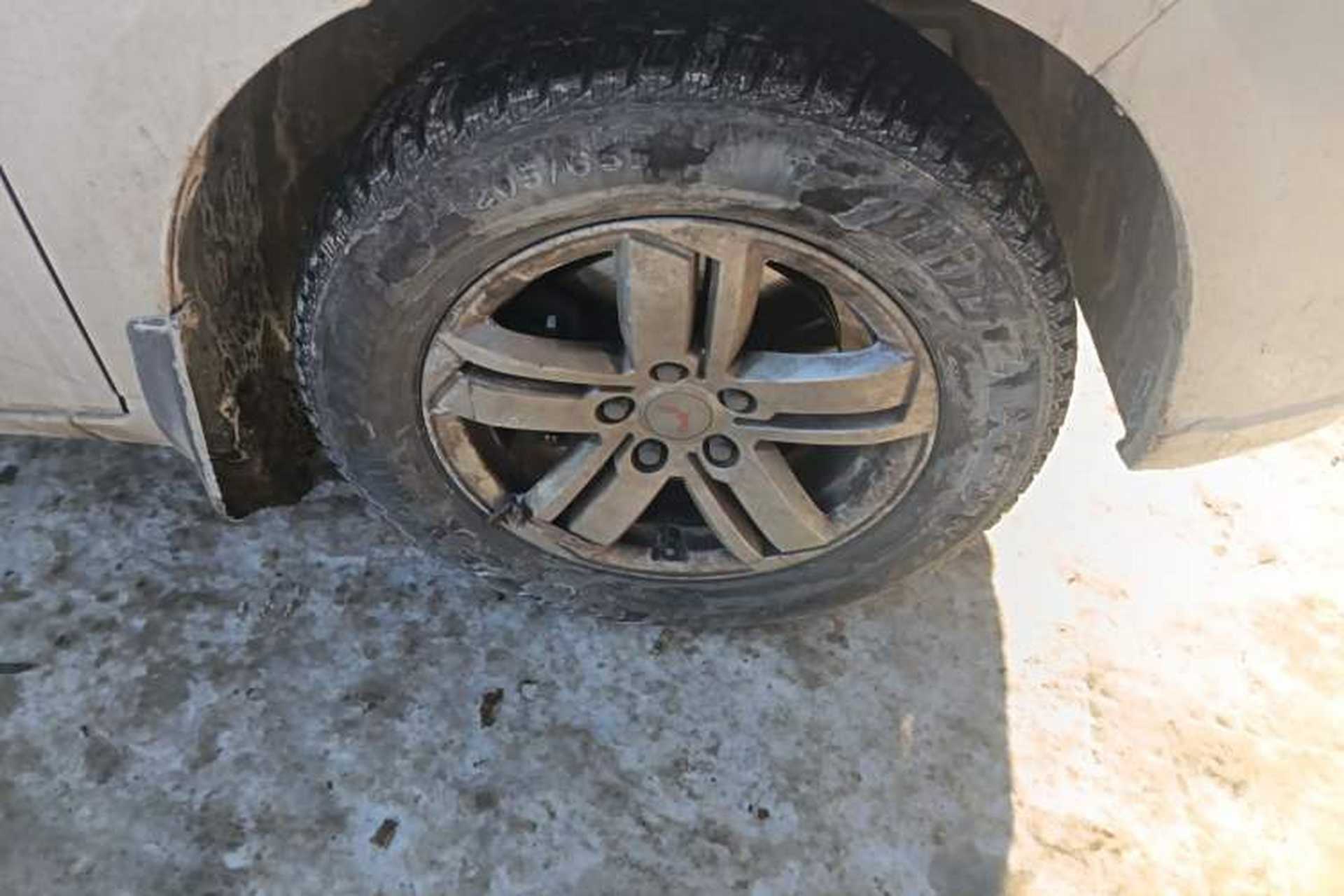 Used Wuling Zhengcheng 2021 1.5T Manual Luxury Version Right Front Wheel Hub