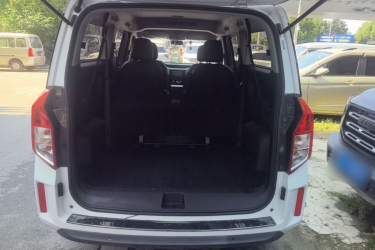 Used Wuling Zhengcheng 2021 1.5T Manual Luxury Version Trunk