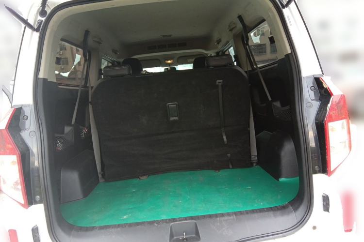 Used Wuling Zhengcheng 2021 1.5T Manual Luxury Version Trunk