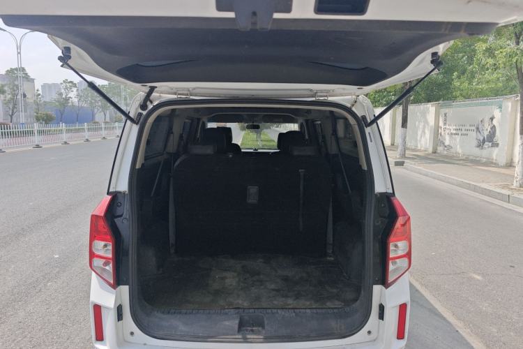 Used Wuling Zhengcheng 2021 1.5T Manual Luxury Version Trunk