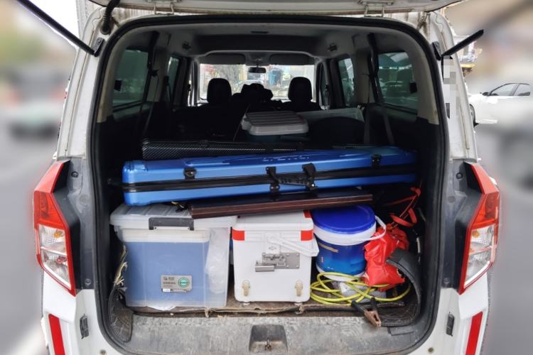 Used Wuling Zhengcheng 2021 1.5T Manual Comfort Version Trunk