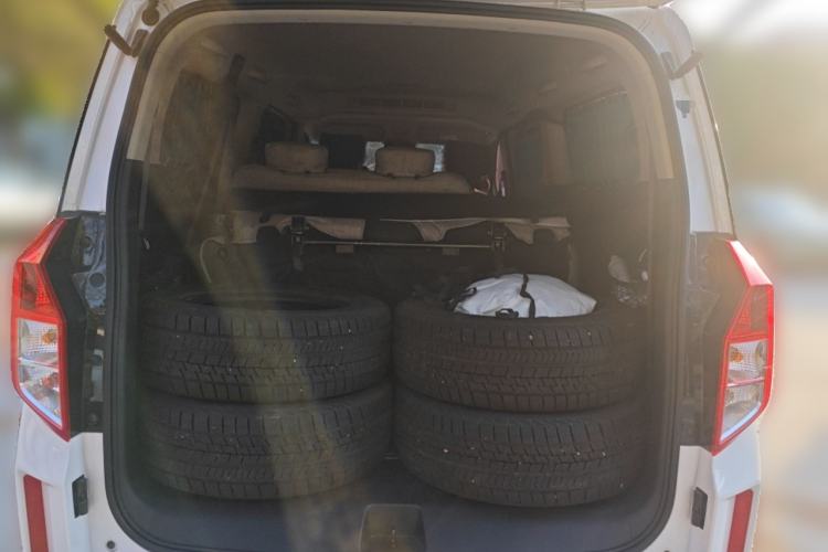 Used Wuling Zhengcheng 2021 1.5T Manual Luxury Version Trunk