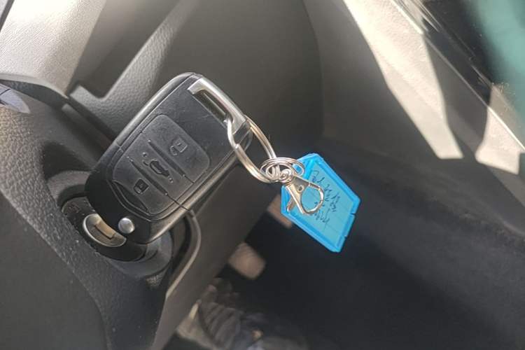Used Wuling Zhengcheng 2021 1.5T Manual Luxury Version Vehicle Key