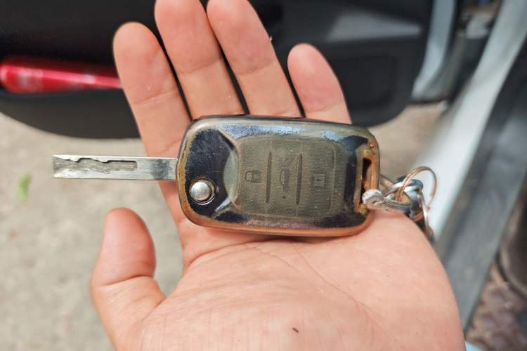 Used Wuling Zhengcheng 2021 1.5T Manual Comfort Version Vehicle Key