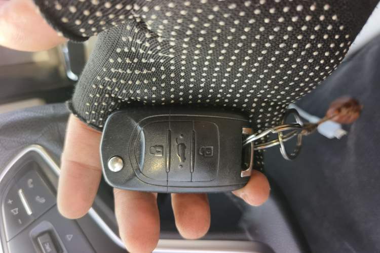 Used Wuling Zhengcheng 2021 1.5T Manual Luxury Version Vehicle Key