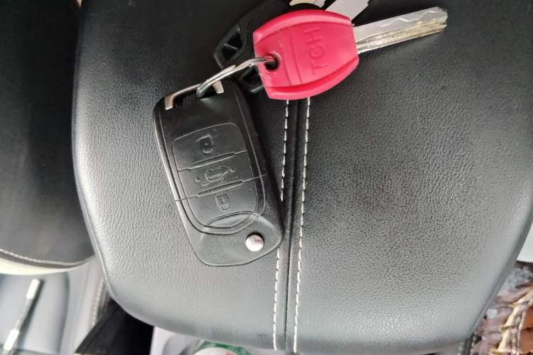 Used Wuling Zhengcheng 2021 1.5T Manual Luxury Version Vehicle Key