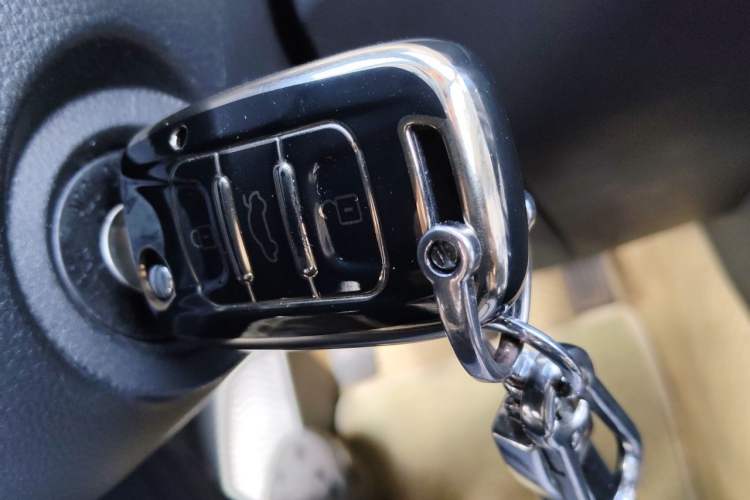 Used Wuling Zhengcheng 2021 1.5T Manual Luxury Version Vehicle Key