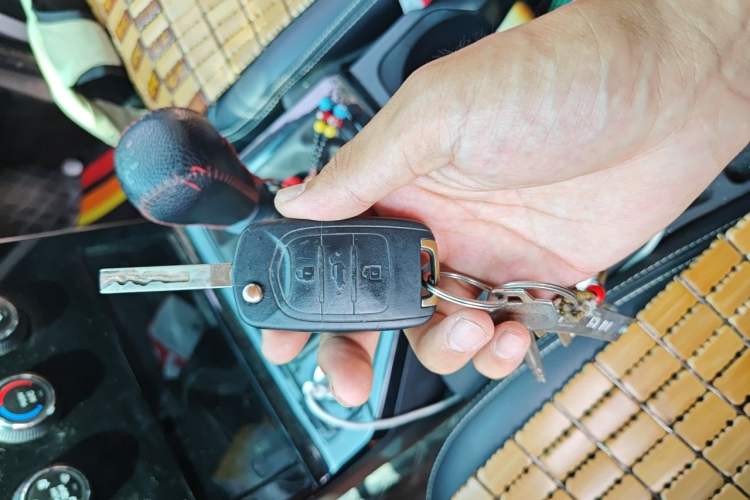 Used Wuling Zhengcheng 2021 1.5T Manual Luxury Version Vehicle Key