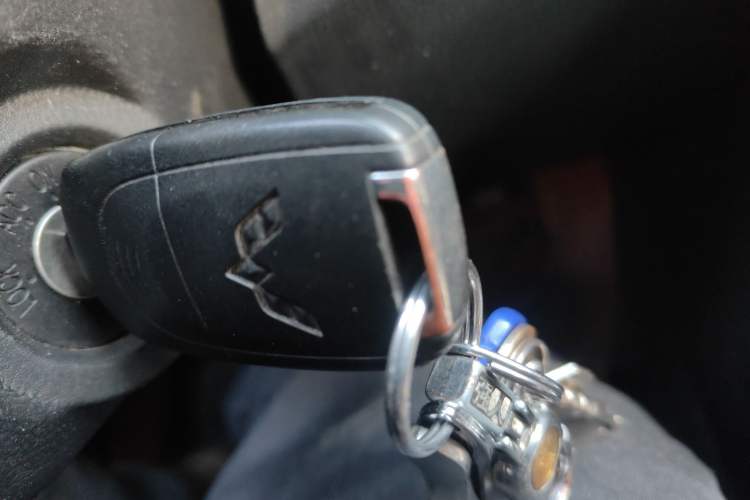 Used Wuling Zhengcheng 2021 1.5T Manual Luxury Version Vehicle Key