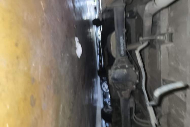 Used Wuling Zhengcheng 2022 2.0L Manual Entrepreneurial Version Chassis Rear
