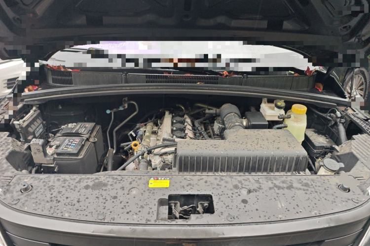 Used Wuling Zhengcheng 2022 2.0L Manual Entrepreneurial Version Engine Bay