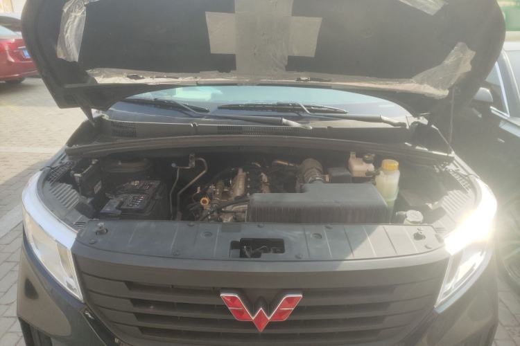 Used Wuling Zhengcheng 2022 2.0L Manual Entrepreneurial Version Engine Bay