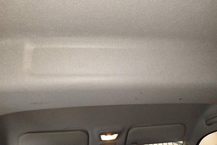 Used Wuling Zhengcheng 2022 2.0L Manual Entrepreneurial Version Headliner