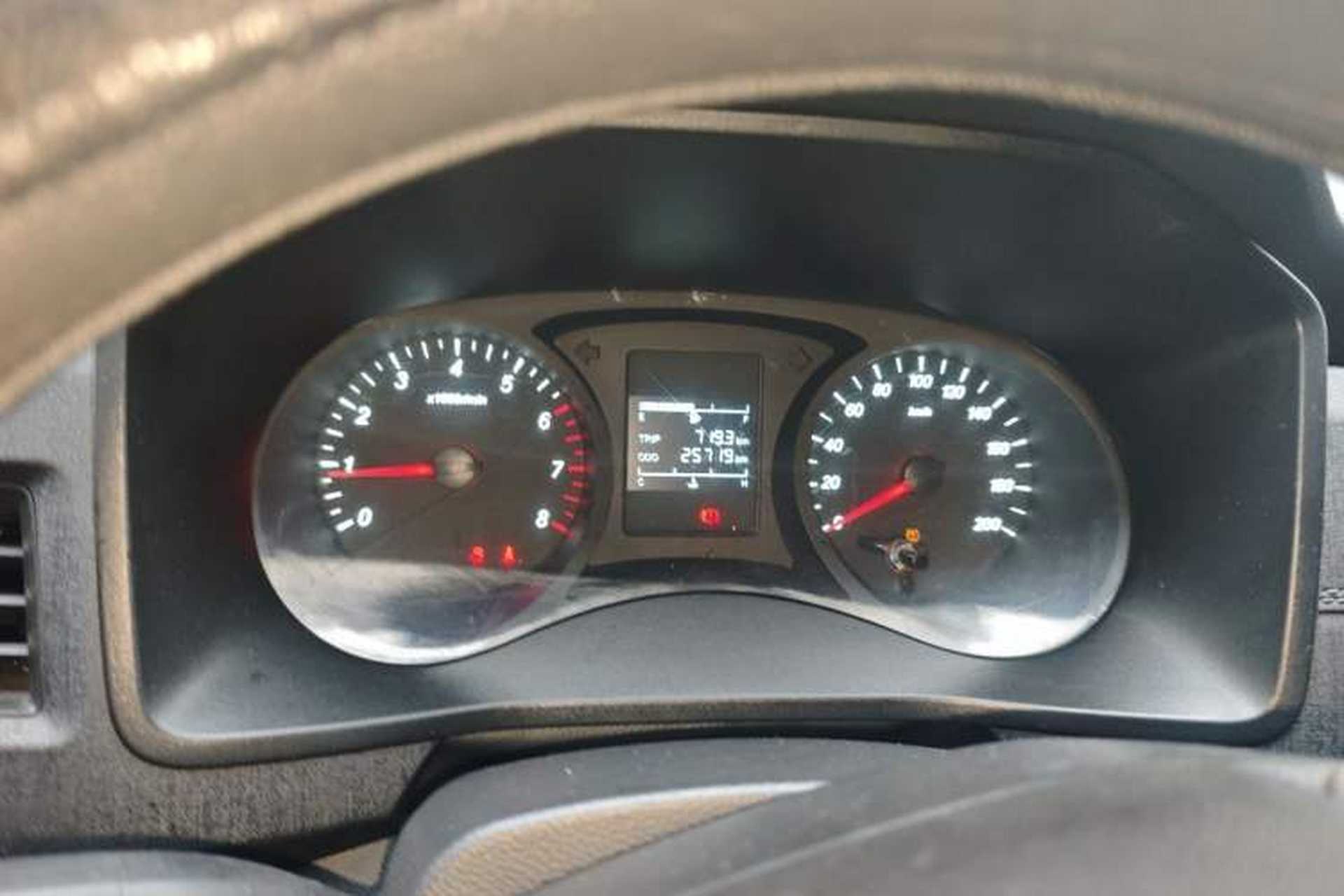Used Wuling Zhengcheng 2022 2.0L Manual Entrepreneurial Version Instrument Cluster