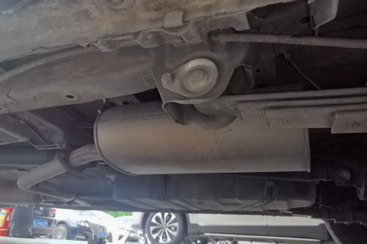 Used Wuling Zhengcheng 2022 2.0L Manual Entrepreneurial Version Left Side Sill