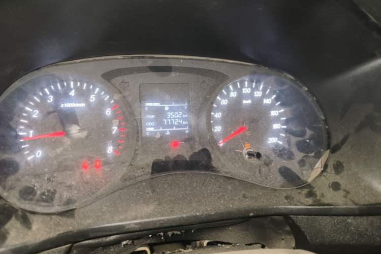 Used Wuling Zhengcheng 2022 2.0L Manual Entrepreneurial Version Odometer Close Up