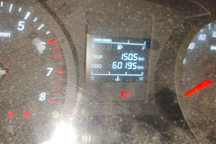 Used Wuling Zhengcheng 2022 2.0L Manual Entrepreneurial Version Odometer Close Up