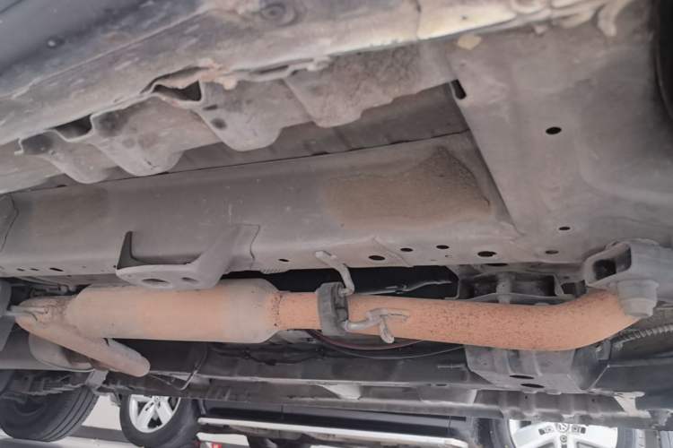 Used Wuling Zhengcheng 2022 2.0L Manual Entrepreneurial Version Right Side Sill