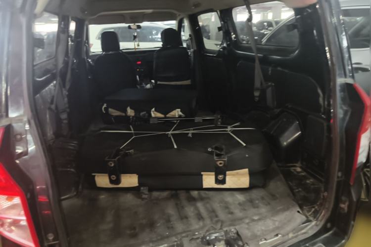 Used Wuling Zhengcheng 2022 2.0L Manual Entrepreneurial Version Trunk