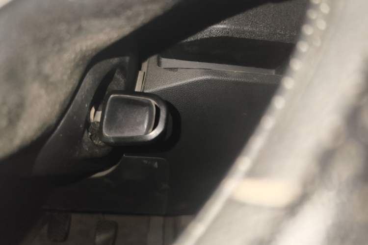 Used Wuling Zhengcheng 2022 2.0L Manual Entrepreneurial Version Vehicle Key