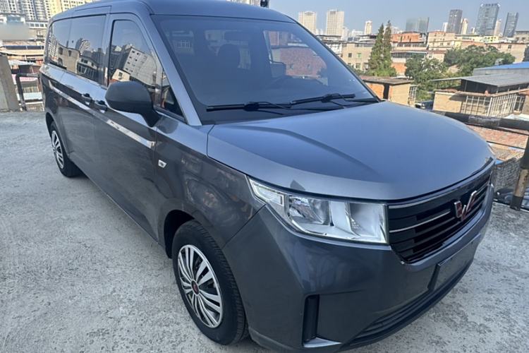 Used Wuling Zhengcheng 2022 2.0L Manual Entrepreneurial Version Exterior 2