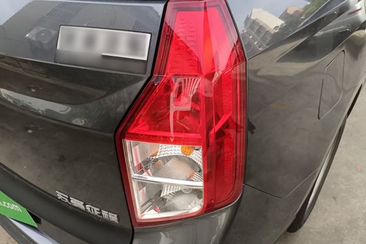 Used Wuling Zhengcheng 2022 2.0L Manual Entrepreneurial Version Exterior 3