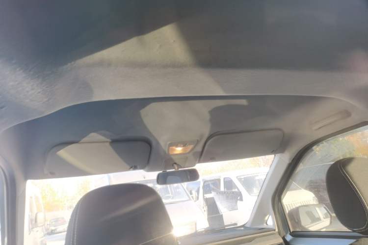 Used Wuling Zhengcheng 2022 2.0L Manual Entrepreneurial Version Headliner