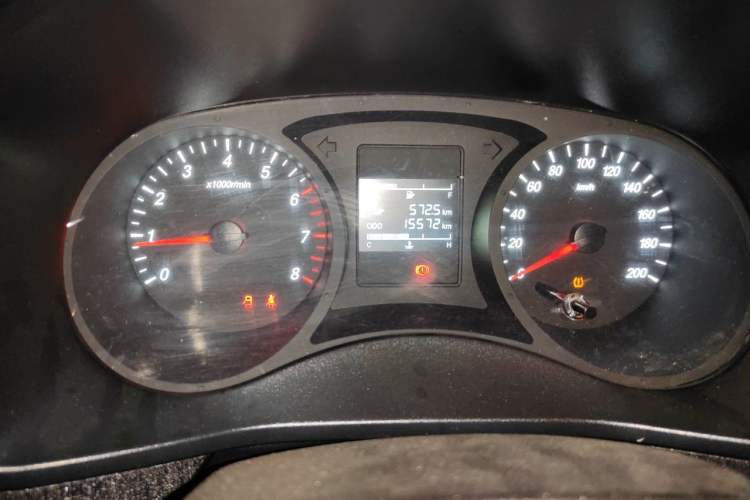 Used Wuling Zhengcheng 2022 2.0L Manual Entrepreneurial Version Instrument Cluster