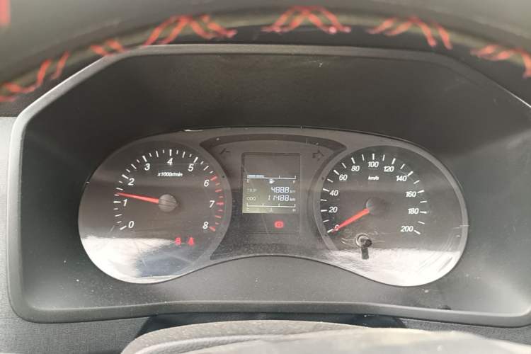Used Wuling Zhengcheng 2022 2.0L Manual Entrepreneurial Version Instrument Cluster