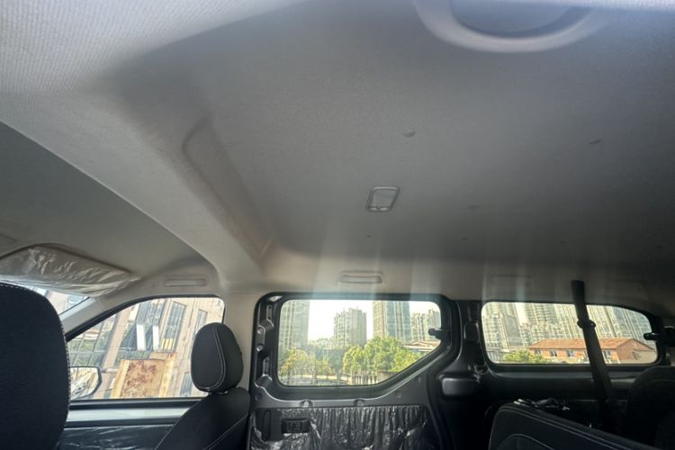 Used Wuling Zhengcheng 2022 2.0L Manual Entrepreneurial Version Interior 12