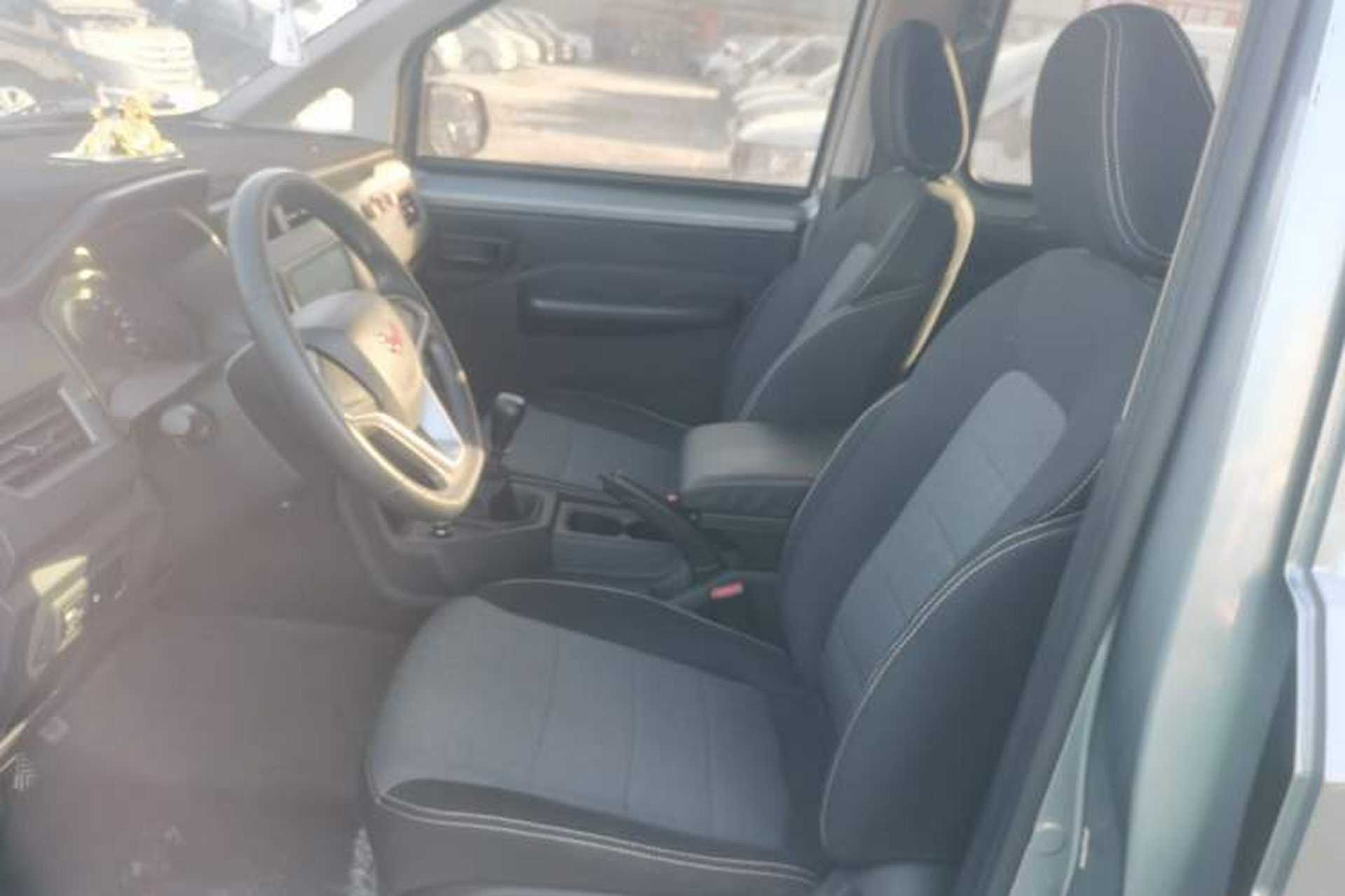 Used Wuling Zhengcheng 2022 2.0L Manual Entrepreneurial Version Left Front Seat