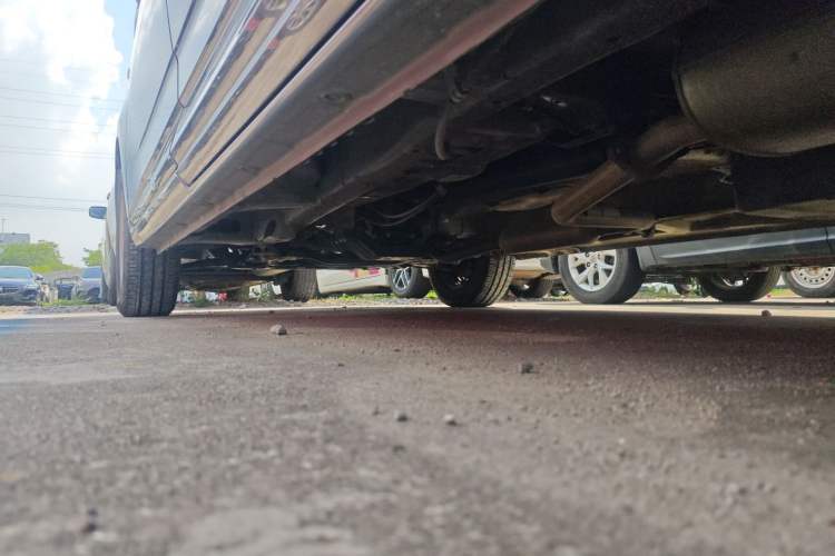 Used Wuling Zhengcheng 2022 2.0L Manual Entrepreneurial Version Left Side Sill