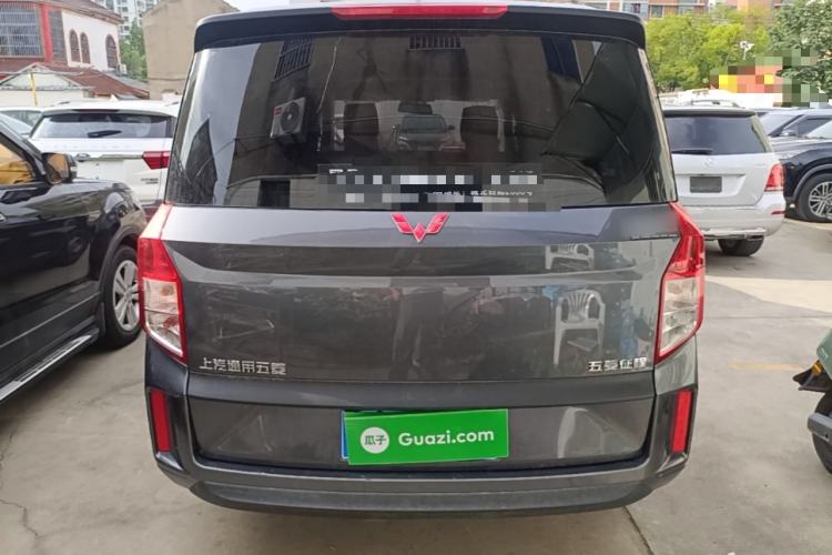 Used Wuling Zhengcheng 2022 2.0L Manual Entrepreneurial Version Rear