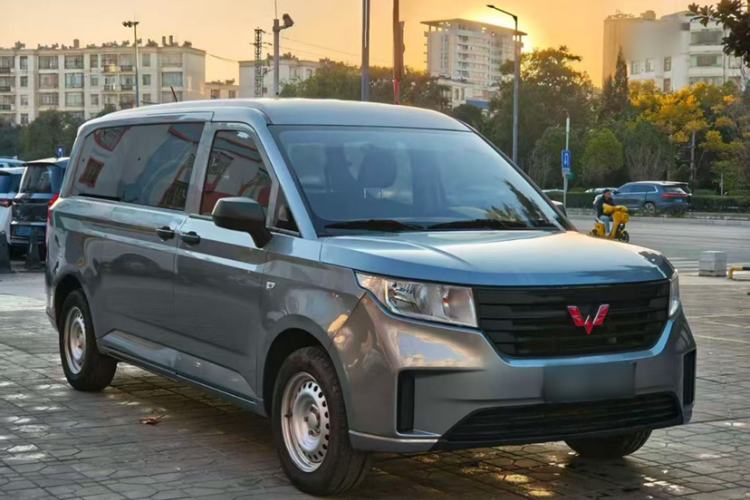 Used Wuling Zhengcheng 2022 2.0L Manual Entrepreneurial Version Exterior 8