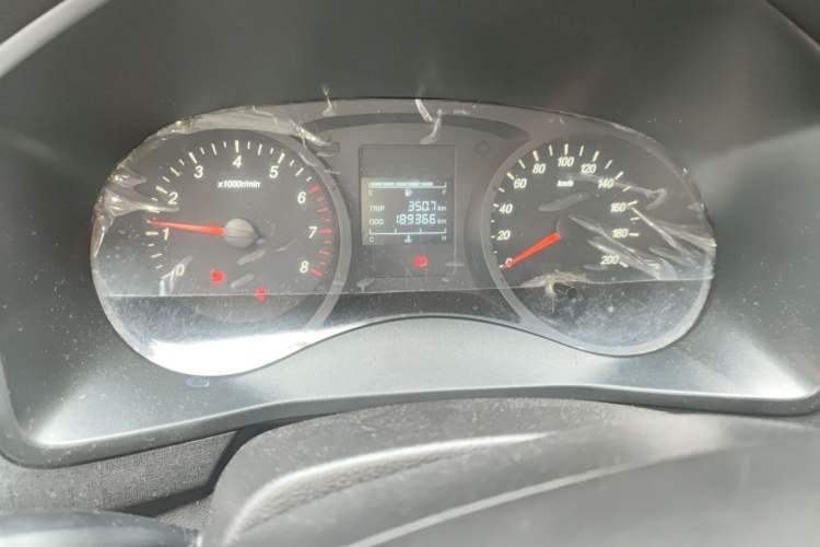 Used Wuling Zhengcheng 2022 2.0L Manual Entrepreneurial Version Instrument Cluster