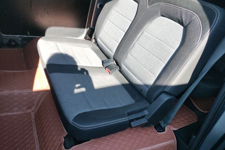 Used Wuling Zhengcheng 2022 2.0L Manual Entrepreneurial Version Interior 4
