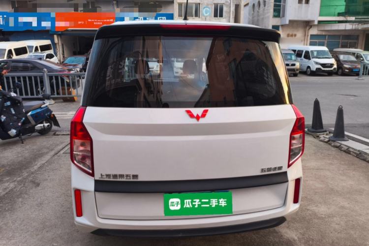 Used Wuling Zhengcheng 2022 2.0L Manual Entrepreneurial Version Rear