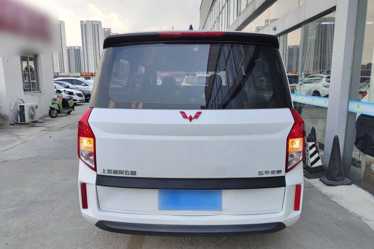 Used Wuling Zhengcheng 2022 2.0L Manual Entrepreneurial Version Rear
