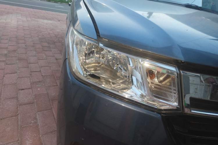 Used Wuling Zhengtu 2021 1.5L Adventure LAR Right Front Headlight