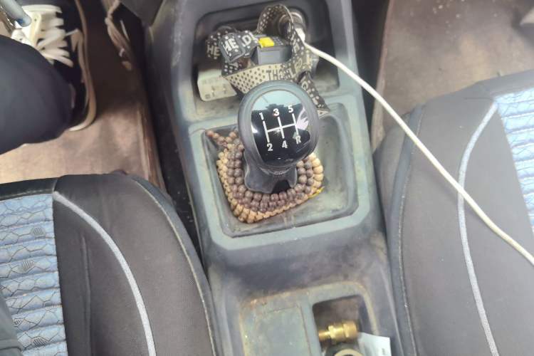 Used Wuling Zhengtu 2021 1.5L Adventure LAR Gear Lever