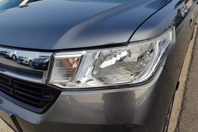 Used Wuling Zhengtu 2021 1.5L Adventure LAR Left Front Headlight