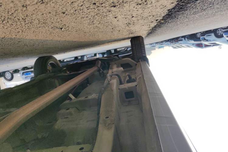 Used Wuling Zhengtu 2021 1.5L Adventure LAR Left Side Sill