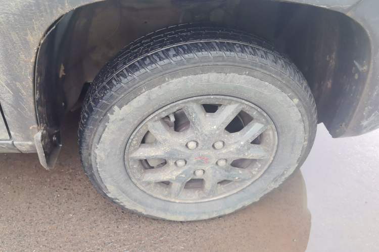 Used Wuling Zhengtu 2021 1.5L Adventure LAR Right Front Wheel Hub