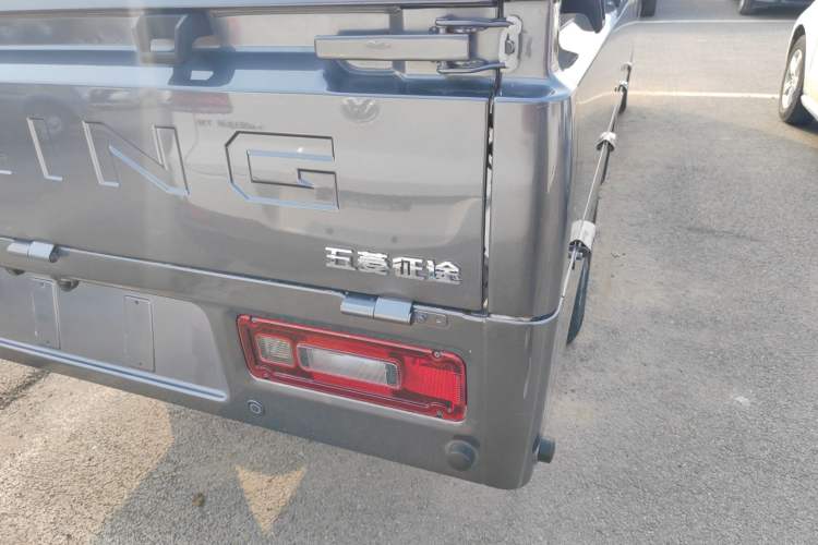 Used Wuling Zhengtu 2021 1.5L Adventure LAR Right Rear Taillight