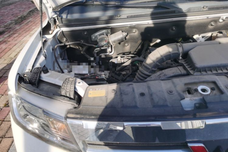 Used Wuling Zhengtu 2021 1.5L Adventure LAR Engine Bay Right