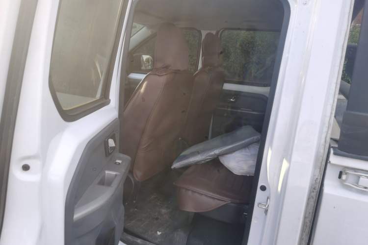 Used Wuling Zhengtu 2021 1.5L Adventure LAR Left Rear Seat