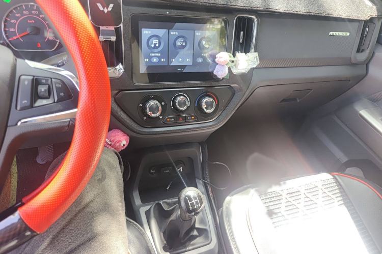 Used Wuling Zhengtu 2021 1.5L Adventure LAR Audio And AC Panel
